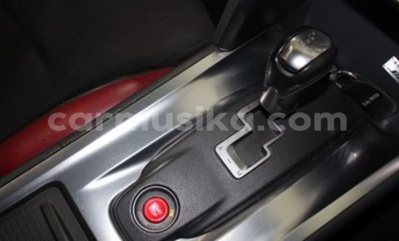 Acheter Occasion Voiture Nissan GT-R Blanc à Beitbridge, Matabeleland South Acheter Occasion Voiture Nissan GT-R Blanc à Beitbridge, Matabeleland South