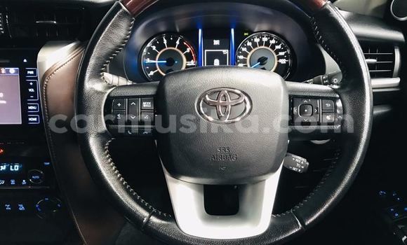 Buy Used Toyota Hilux White Car in Beitbridge in Matabeleland South Buy Used Toyota Hilux White Car in Beitbridge in Matabeleland South