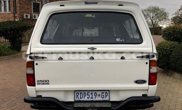Buy Used Ford Ranger White Car in Beitbridge in Matabeleland South Buy Used Ford Ranger White Car in Beitbridge in Matabeleland South