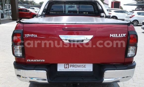 Buy Used Toyota Hilux Red Car in Beitbridge in Matabeleland South Buy Used Toyota Hilux Red Car in Beitbridge in Matabeleland South