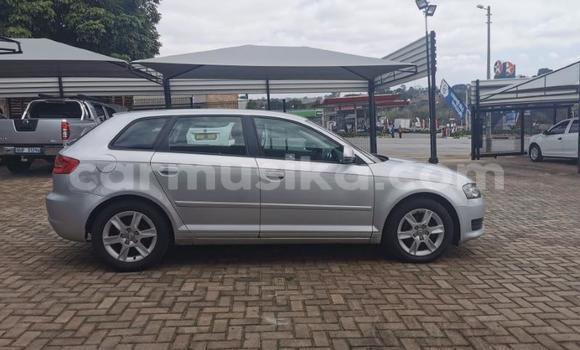 Acheter Occasion Voiture Audi A3 Gris à Beitbridge, Matabeleland South Acheter Occasion Voiture Audi A3 Gris à Beitbridge, Matabeleland South