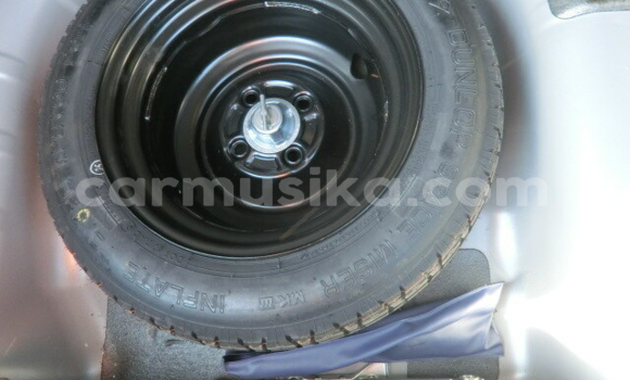 Nunua Ilio tumika Honda Fit Fedha Gari ndani ya Beitbridge nchini Matabeleland Kusini Nunua Ilio tumika Honda Fit Fedha Gari ndani ya Beitbridge nchini Matabeleland Kusini