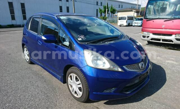 Buy Used Honda Fit Blue Car in Beitbridge in Matabeleland South Buy Used Honda Fit Blue Car in Beitbridge in Matabeleland South