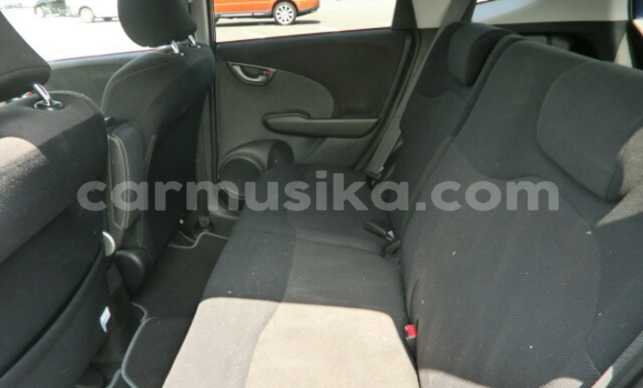 Buy Used Honda Fit Blue Car in Beitbridge in Matabeleland South Buy Used Honda Fit Blue Car in Beitbridge in Matabeleland South