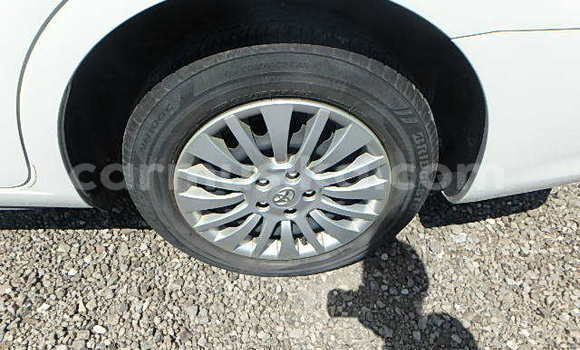 Acheter Occasion Voiture Toyota Allion Blanc à Beitbridge, Matabeleland South Acheter Occasion Voiture Toyota Allion Blanc à Beitbridge, Matabeleland South