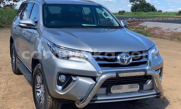 Acheter Occasion Voiture Toyota Fortuner Gris à Bulawayo, Bulawayo Acheter Occasion Voiture Toyota Fortuner Gris à Bulawayo, Bulawayo