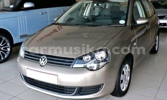 Acheter Occasion Voiture Volkswagen Polo Gris à Alexandra Park, Harare Acheter Occasion Voiture Volkswagen Polo Gris à Alexandra Park, Harare