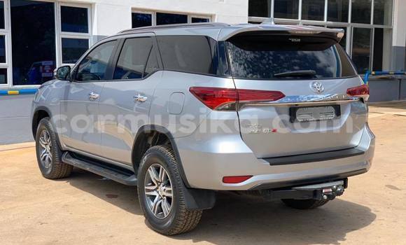 Acheter Occasion Voiture Toyota Fortuner Gris à Bulawayo, Bulawayo Acheter Occasion Voiture Toyota Fortuner Gris à Bulawayo, Bulawayo