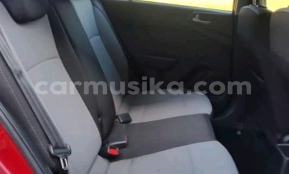 Acheter Occasion Voiture Hyundai i20 Rouge à Les chutes Victoria, Matabeleland Nord Acheter Occasion Voiture Hyundai i20 Rouge à Les chutes Victoria, Matabeleland Nord