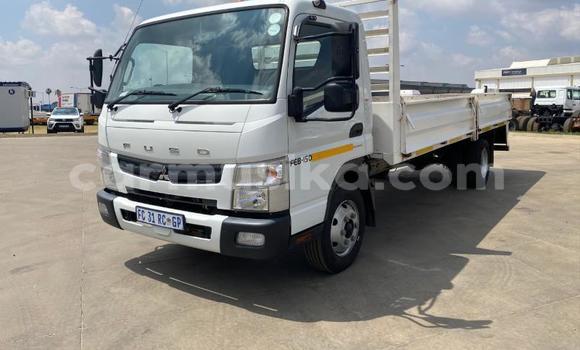 Tenga Tsaru Mitsubishi Fuso Chena Rori in Harare in Harare Tenga Tsaru Mitsubishi Fuso Chena Rori in Harare in Harare