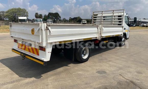 Tenga Tsaru Mitsubishi Fuso Chena Rori in Harare in Harare Tenga Tsaru Mitsubishi Fuso Chena Rori in Harare in Harare