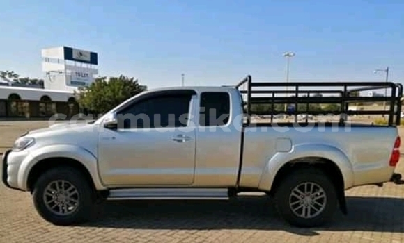 Acheter Occasion Voiture Toyota Hilux Gris à Bulawayo, Bulawayo Acheter Occasion Voiture Toyota Hilux Gris à Bulawayo, Bulawayo