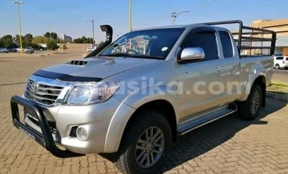 Acheter Occasion Voiture Toyota Hilux Gris à Bulawayo, Bulawayo Acheter Occasion Voiture Toyota Hilux Gris à Bulawayo, Bulawayo