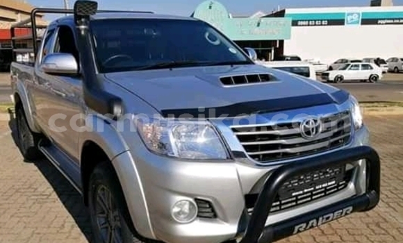 Acheter Occasion Voiture Toyota Hilux Gris à Bulawayo, Bulawayo Acheter Occasion Voiture Toyota Hilux Gris à Bulawayo, Bulawayo