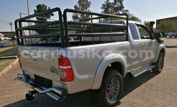 Acheter Occasion Voiture Toyota Hilux Gris à Bulawayo, Bulawayo Acheter Occasion Voiture Toyota Hilux Gris à Bulawayo, Bulawayo