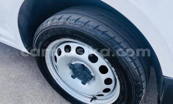 Acheter Occasion Voiture Volkswagen Caddy Blanc à Bulawayo, Bulawayo Acheter Occasion Voiture Volkswagen Caddy Blanc à Bulawayo, Bulawayo