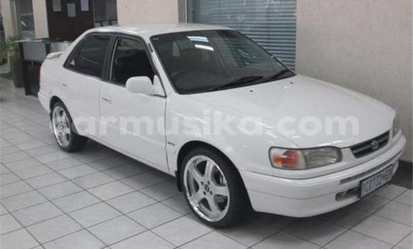 Buy Used Toyota Corolla White Car in Beitbridge in Matabeleland South Buy Used Toyota Corolla White Car in Beitbridge in Matabeleland South