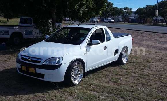 Buy Used Opel Corsa White Car in Beitbridge in Matabeleland South