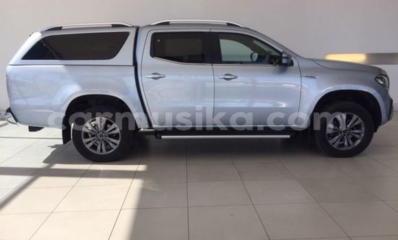 Buy Used Mercedes‒Benz X-klasse Concept Silver Car in Beitbridge in Matabeleland South Buy Used Mercedes‒Benz X-klasse Concept Silver Car in Beitbridge in Matabeleland South