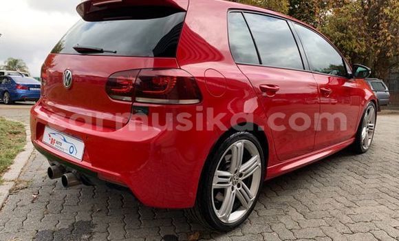 Nunua Ilio tumika Volkswagen Golf GTI Nyekundu Gari ndani ya Beitbridge nchini Matabeleland Kusini Nunua Ilio tumika Volkswagen Golf GTI Nyekundu Gari ndani ya Beitbridge nchini Matabeleland Kusini