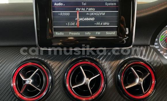 Acheter Occasion Voiture Mercedes‒Benz AMG GLC Blanc à Beitbridge, Matabeleland South Acheter Occasion Voiture Mercedes‒Benz AMG GLC Blanc à Beitbridge, Matabeleland South