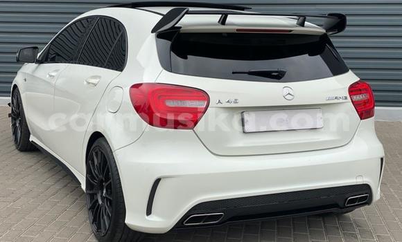 Acheter Occasion Voiture Mercedes‒Benz AMG GLC Blanc à Beitbridge, Matabeleland South Acheter Occasion Voiture Mercedes‒Benz AMG GLC Blanc à Beitbridge, Matabeleland South