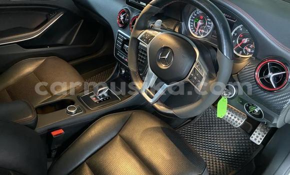 Acheter Occasion Voiture Mercedes‒Benz AMG GLC Blanc à Beitbridge, Matabeleland South Acheter Occasion Voiture Mercedes‒Benz AMG GLC Blanc à Beitbridge, Matabeleland South