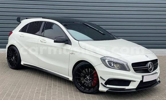 Acheter Occasion Voiture Mercedes‒Benz AMG GLC Blanc à Beitbridge, Matabeleland South Acheter Occasion Voiture Mercedes‒Benz AMG GLC Blanc à Beitbridge, Matabeleland South