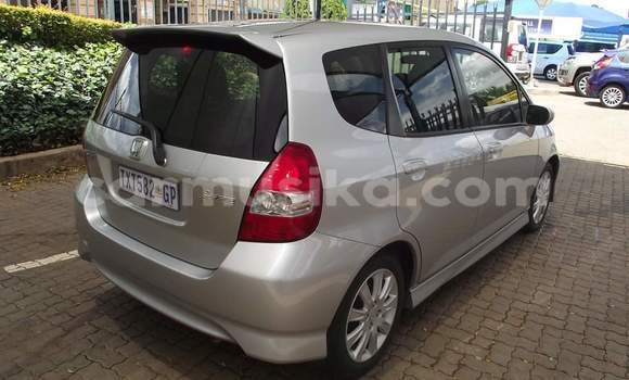 Tenga Tsaru Honda Fit Sirivha Mota in Beitbridge in Matabeleland South Tenga Tsaru Honda Fit Sirivha Mota in Beitbridge in Matabeleland South