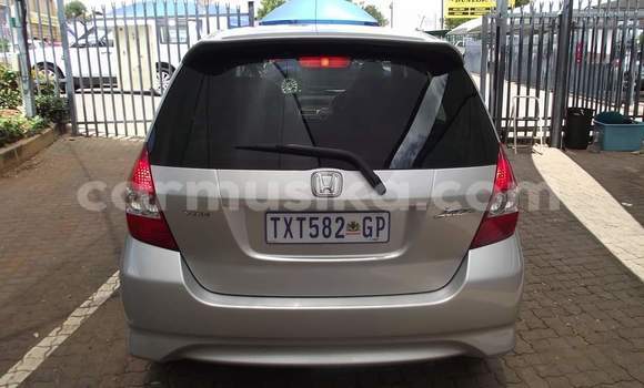 Tenga Tsaru Honda Fit Sirivha Mota in Beitbridge in Matabeleland South Tenga Tsaru Honda Fit Sirivha Mota in Beitbridge in Matabeleland South