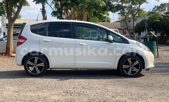 Tenga Tsaru Honda Fit Chena Mota in Harare in Harare Tenga Tsaru Honda Fit Chena Mota in Harare in Harare