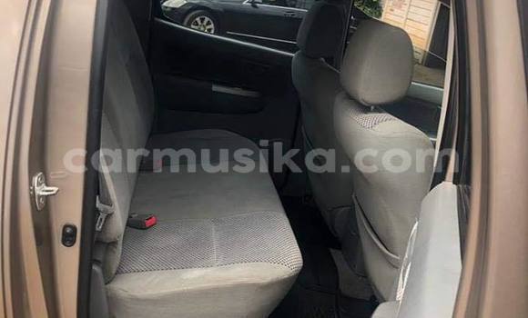 Acheter Occasion Voiture Toyota Hilux Beige à Bulawayo, Bulawayo Acheter Occasion Voiture Toyota Hilux Beige à Bulawayo, Bulawayo