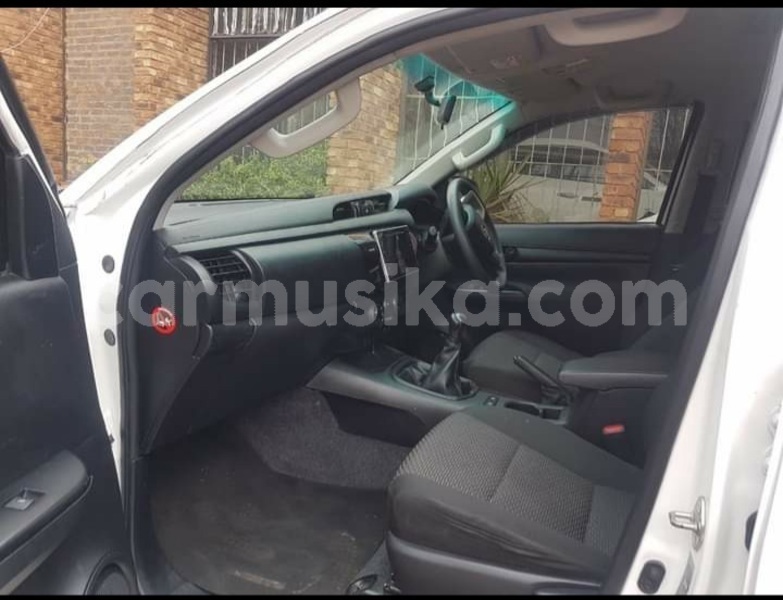 Big with watermark toyota hilux matabeleland south beitbridge 18901