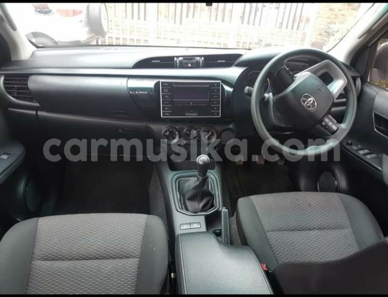 Big with watermark toyota hilux matabeleland south beitbridge 18901