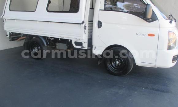 Tenga Tsaru Hyundai H200 Chena Mota in Harare in Harare Tenga Tsaru Hyundai H200 Chena Mota in Harare in Harare