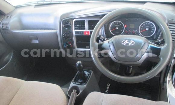 Tenga Tsaru Hyundai H200 Chena Mota in Harare in Harare Tenga Tsaru Hyundai H200 Chena Mota in Harare in Harare