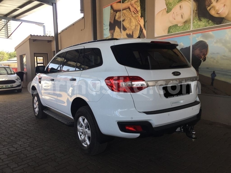 Big with watermark ford everest harare harare 18919