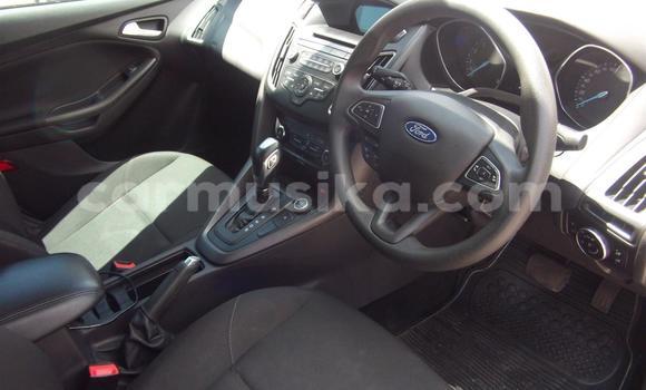 Acheter Occasion Voiture Ford Focus Gris à Beitbridge, Matabeleland South Acheter Occasion Voiture Ford Focus Gris à Beitbridge, Matabeleland South