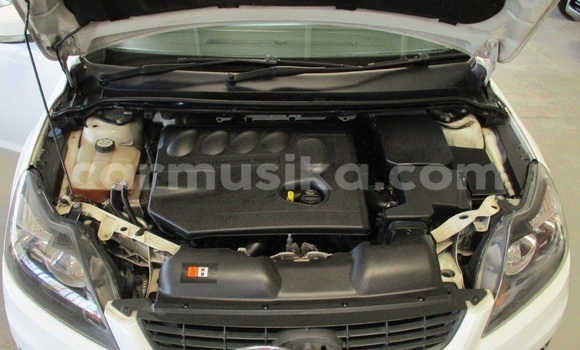 Acheter Occasion Voiture Ford Focus Gris à Beitbridge, Matabeleland South Acheter Occasion Voiture Ford Focus Gris à Beitbridge, Matabeleland South