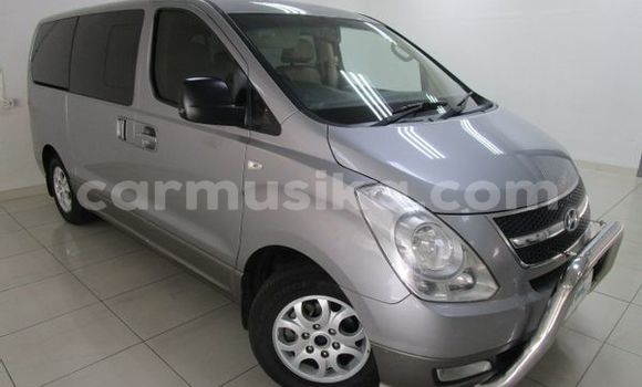 Tenga Tsaru Hyundai H1 Sirivha Mota in Harare in Harare