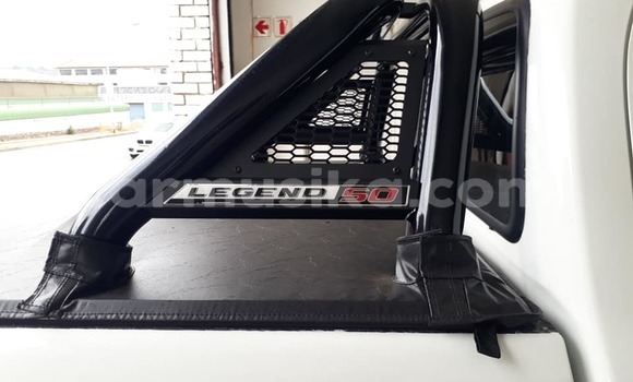 Buy Used Toyota Highlander White Car in Beitbridge in Matabeleland South Buy Used Toyota Highlander White Car in Beitbridge in Matabeleland South