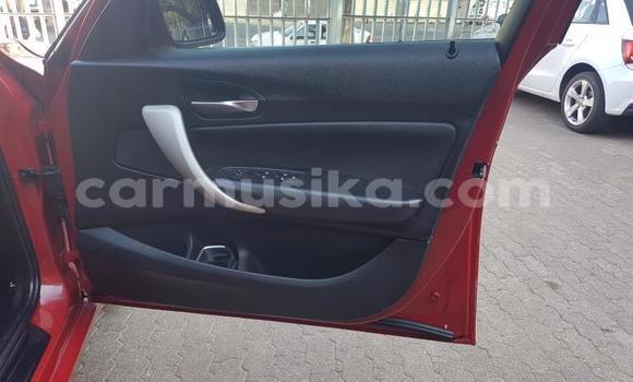 Acheter Occasion Voiture BMW 1er Rouge à Beitbridge, Matabeleland South Acheter Occasion Voiture BMW 1er Rouge à Beitbridge, Matabeleland South