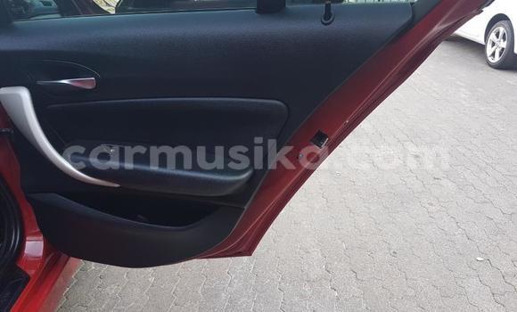 Acheter Occasion Voiture BMW 1er Rouge à Beitbridge, Matabeleland South Acheter Occasion Voiture BMW 1er Rouge à Beitbridge, Matabeleland South