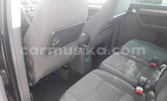 Acheter Occasion Voiture Volkswagen Touran Noir à Bulawayo, Bulawayo Acheter Occasion Voiture Volkswagen Touran Noir à Bulawayo, Bulawayo