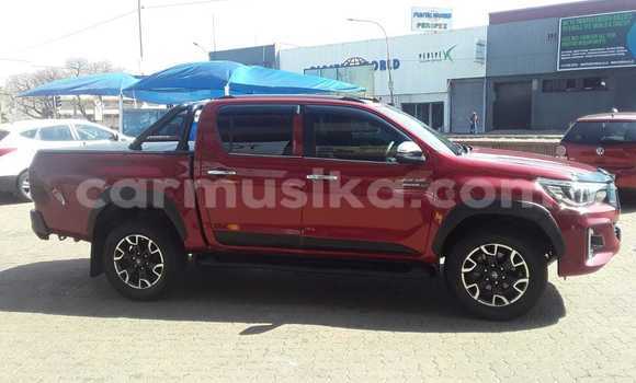 Buy Used Toyota Hilux Red Car in Beitbridge in Matabeleland South Buy Used Toyota Hilux Red Car in Beitbridge in Matabeleland South