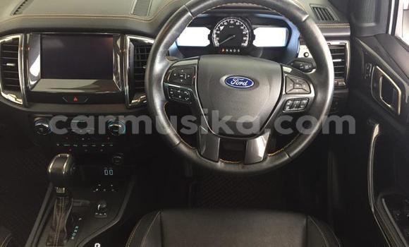 Nunua Ilio tumika Ford Ranger Nyeupe Gari ndani ya Beitbridge nchini Matabeleland Kusini Nunua Ilio tumika Ford Ranger Nyeupe Gari ndani ya Beitbridge nchini Matabeleland Kusini