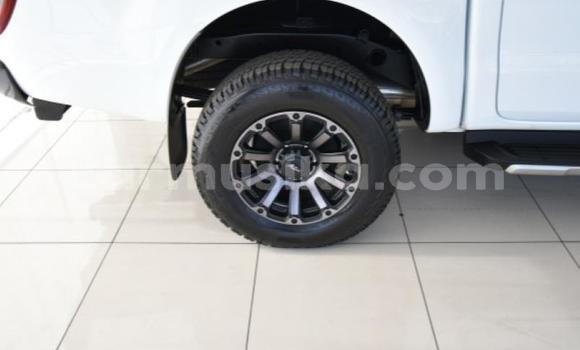 Nunua Ilio tumika Ford Ranger Nyeupe Gari ndani ya Beitbridge nchini Matabeleland Kusini Nunua Ilio tumika Ford Ranger Nyeupe Gari ndani ya Beitbridge nchini Matabeleland Kusini