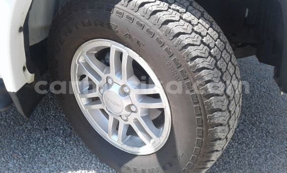 Tenga Tsaru Isuzu KB Chena Mota in Beitbridge in Matabeleland South Tenga Tsaru Isuzu KB Chena Mota in Beitbridge in Matabeleland South