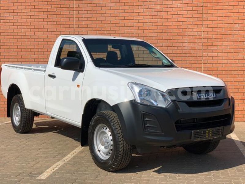 Big with watermark isuzu d max matabeleland south beitbridge 18944