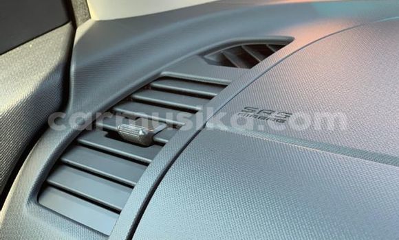 Acheter Occasion Voiture Isuzu D–MAX Blanc à Beitbridge, Matabeleland South Acheter Occasion Voiture Isuzu D–MAX Blanc à Beitbridge, Matabeleland South